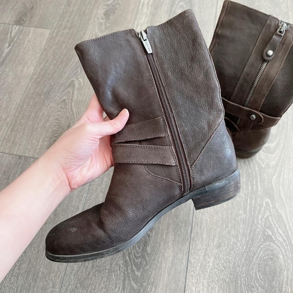 MARC FISHER Women’s Brown Leather Boots - Picture 4 of 9